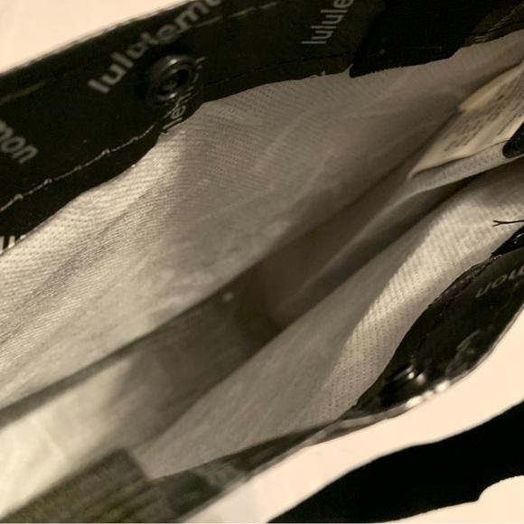 Lululemon Reusable Shopping Bag Shopper Logo All Over Print Small Snap Closure - Picture 4 of 11